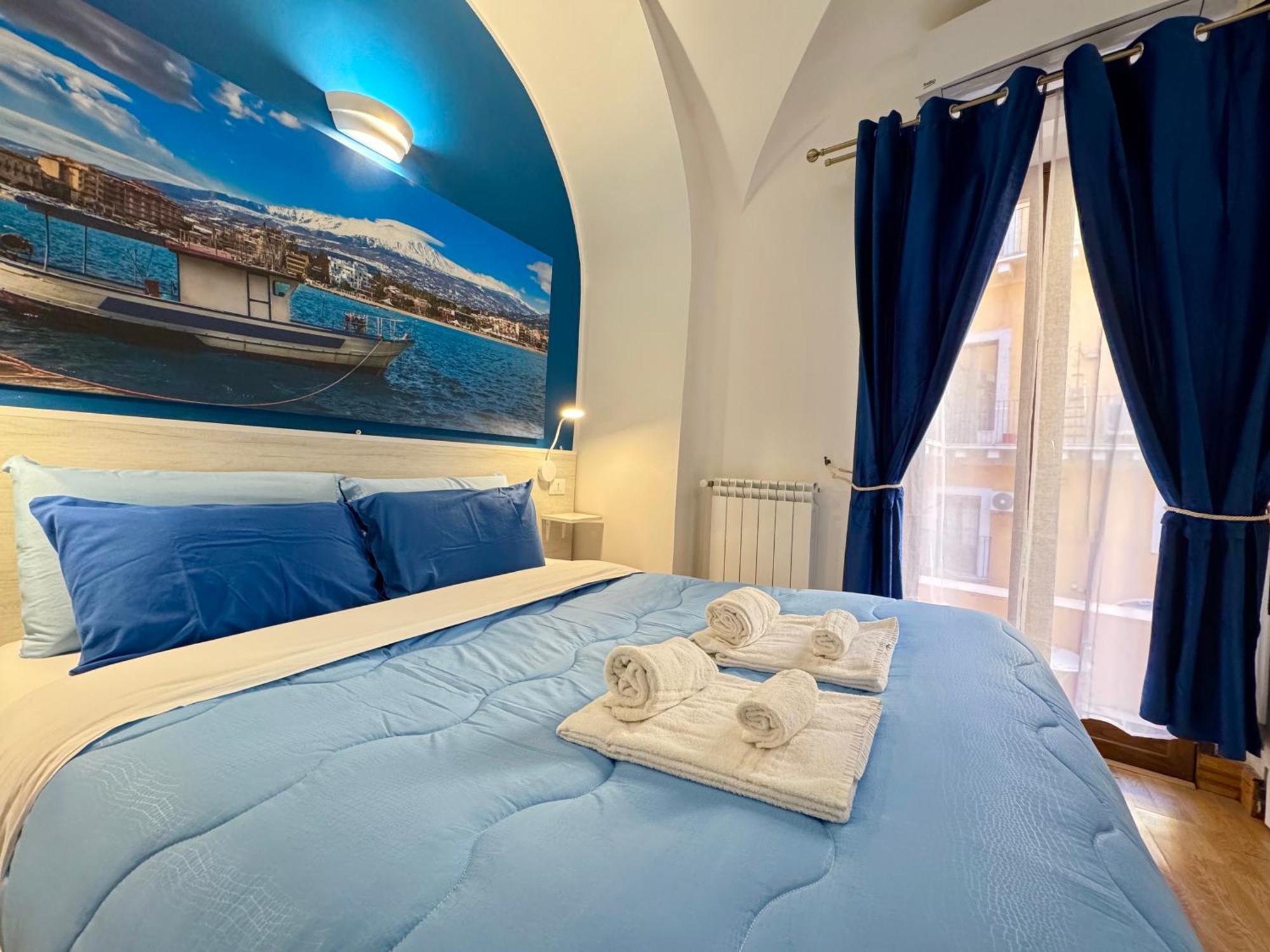 Cantu' Suite Aeroporto di Catania Fontana Rossa Esterno foto