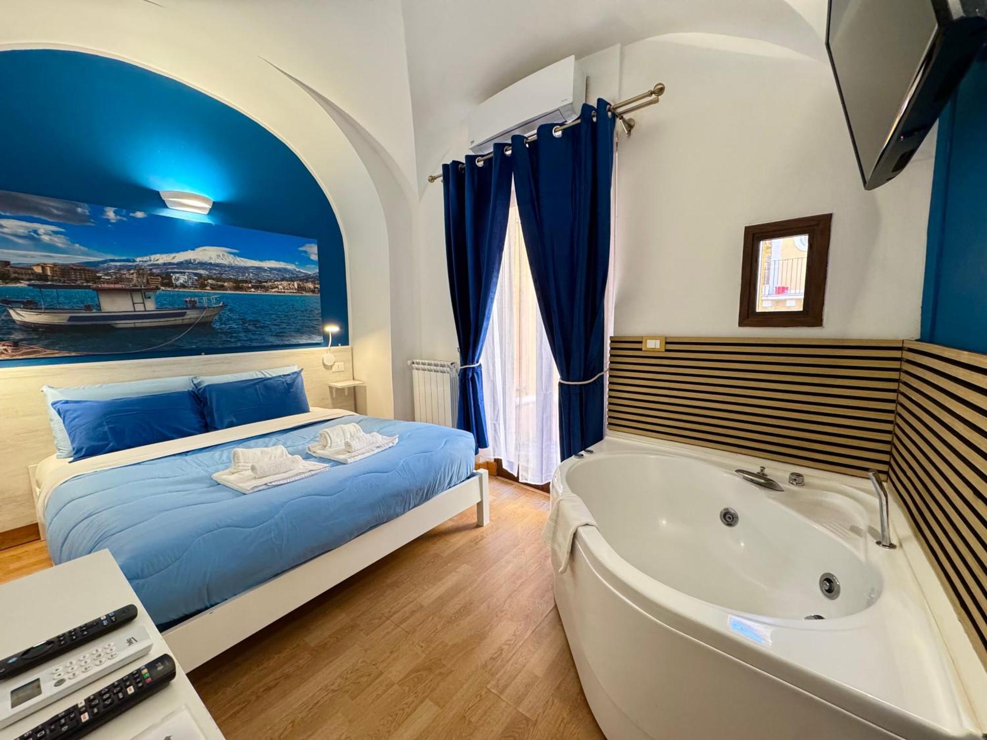 Cantu' Suite Aeroporto di Catania Fontana Rossa Esterno foto